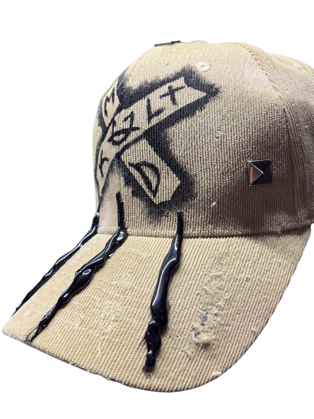 wr0ng hat