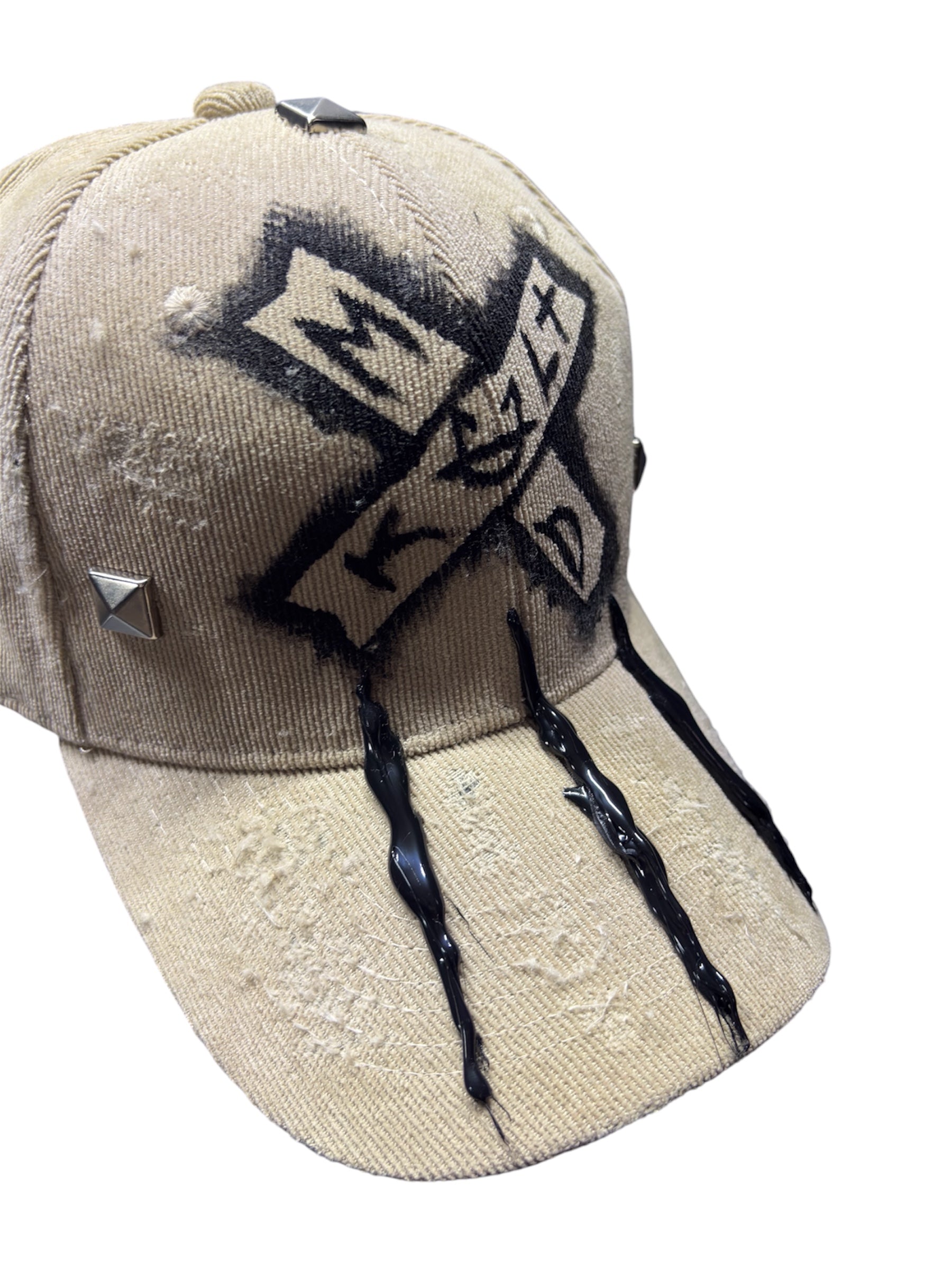 wr0ng hat